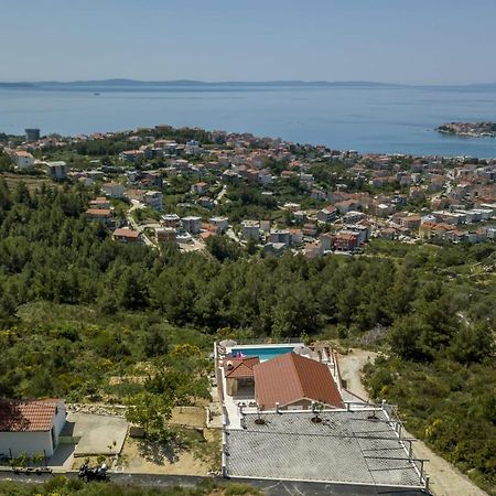 Villa Ancora Podstrana Bagian luar foto