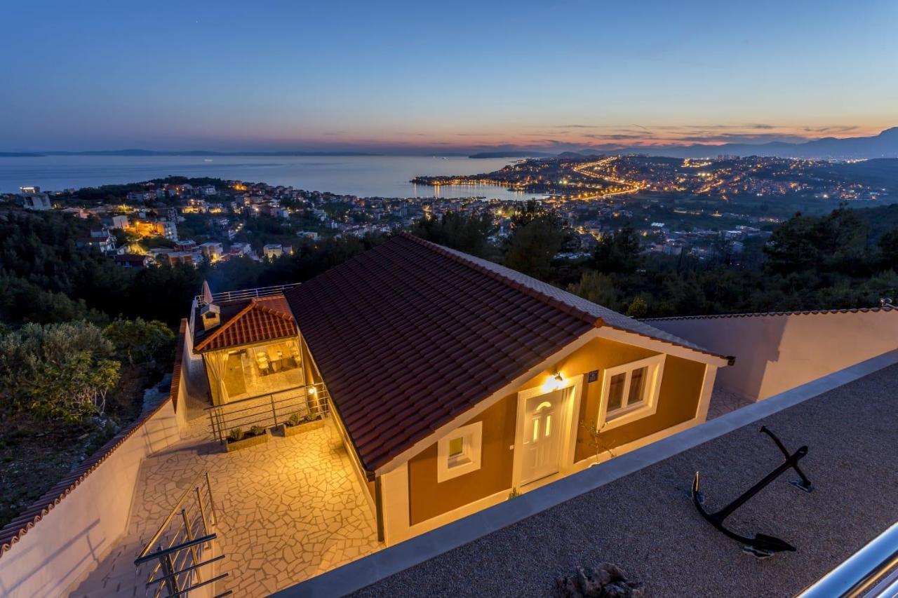 Villa Ancora Podstrana Bagian luar foto