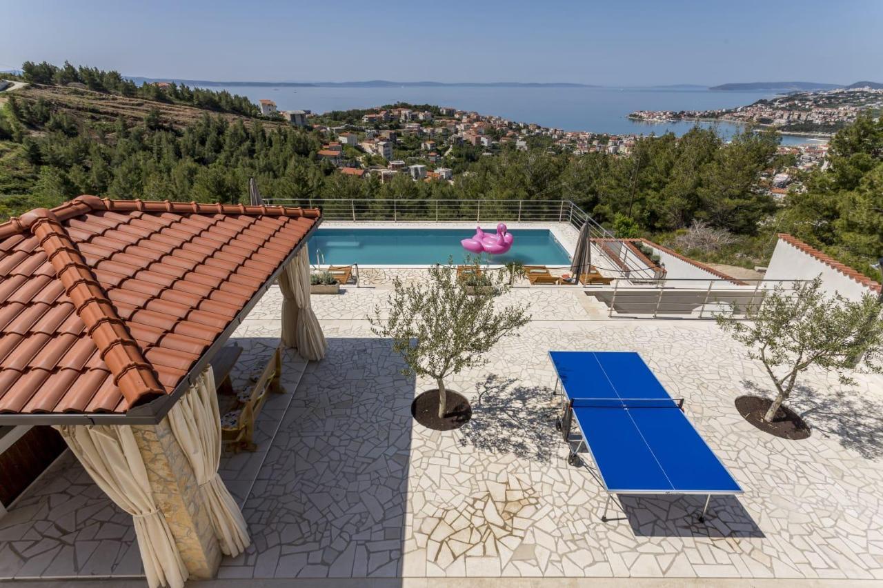Villa Ancora Podstrana Bagian luar foto