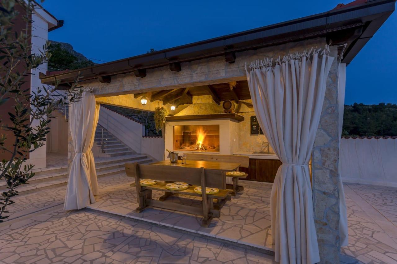 Villa Ancora Podstrana Bagian luar foto