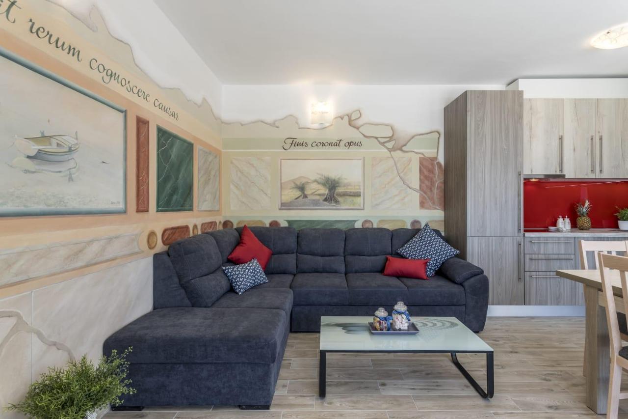 Villa Ancora Podstrana Bagian luar foto